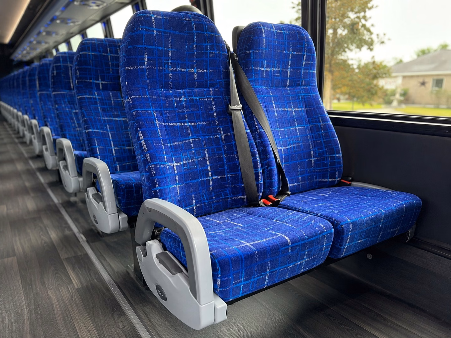 long distance military travel multi day charter bus rentals from thousand oaks