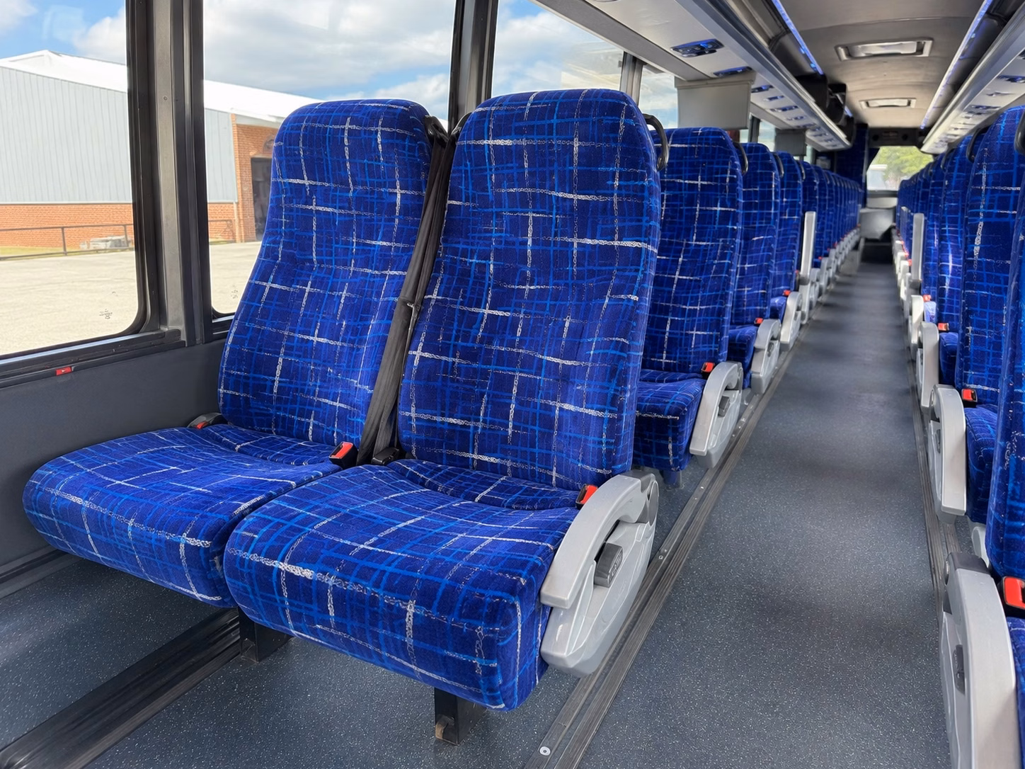 youth sports team travel and tournament shuttles throughout ventura county